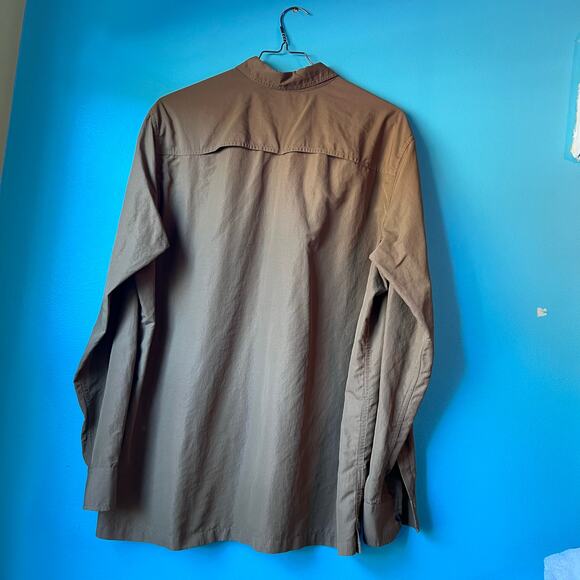 Eddie Bauer Hiking Shirt Mens Size XL Button down Front Pockets Vents on back - Picture 8 of 10